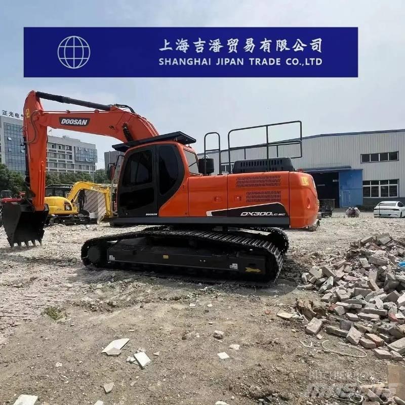Doosan DX 300 Excavadoras de cadenas