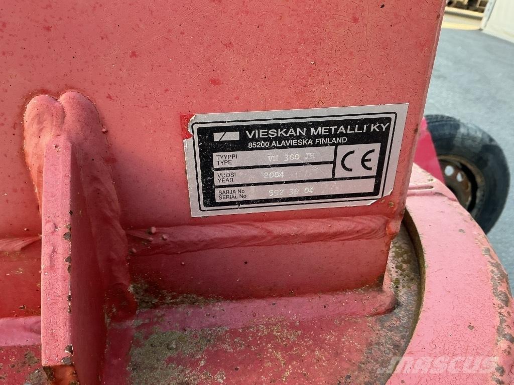 VM 300 JH Rastras para caminos