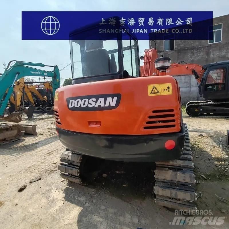 Doosan DH 60-7 Mini excavadoras < 7t