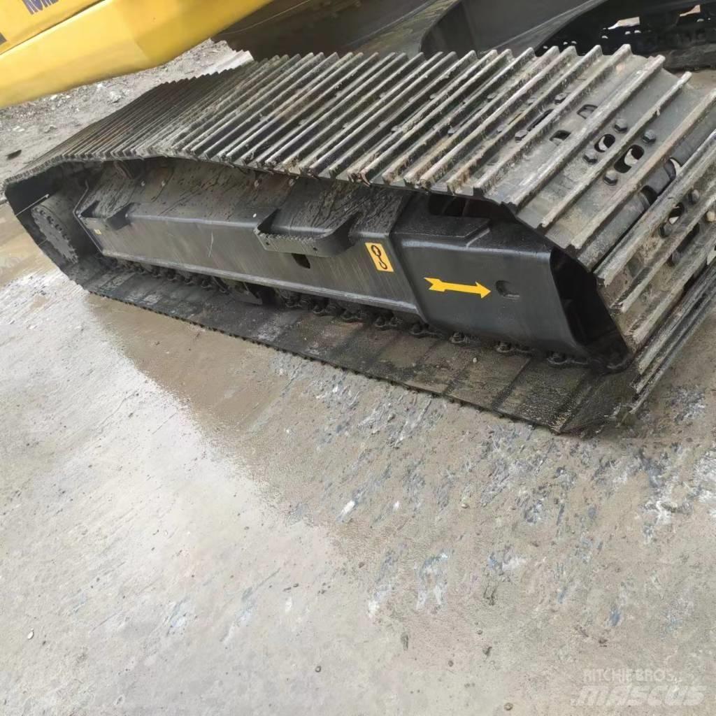 Komatsu PC 200-8N1 Excavadoras de cadenas