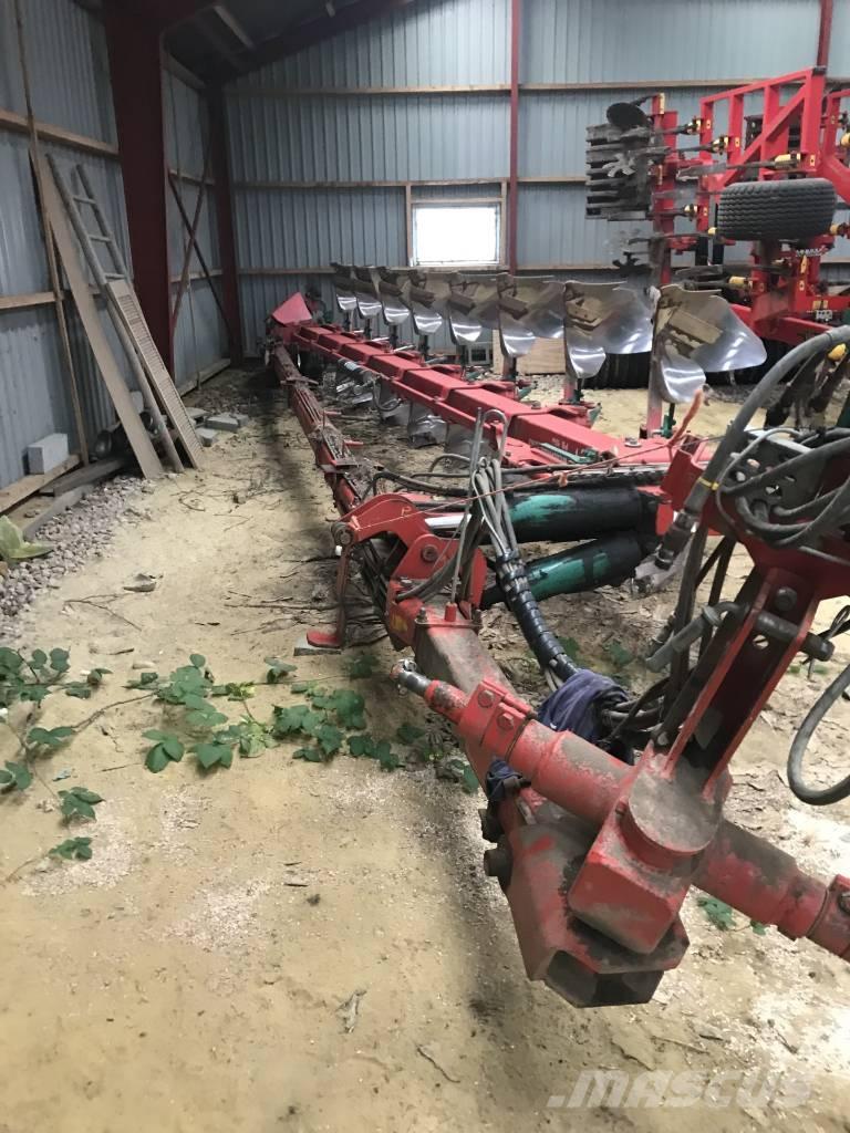 Kverneland PB100 Arados reversibles suspendidos