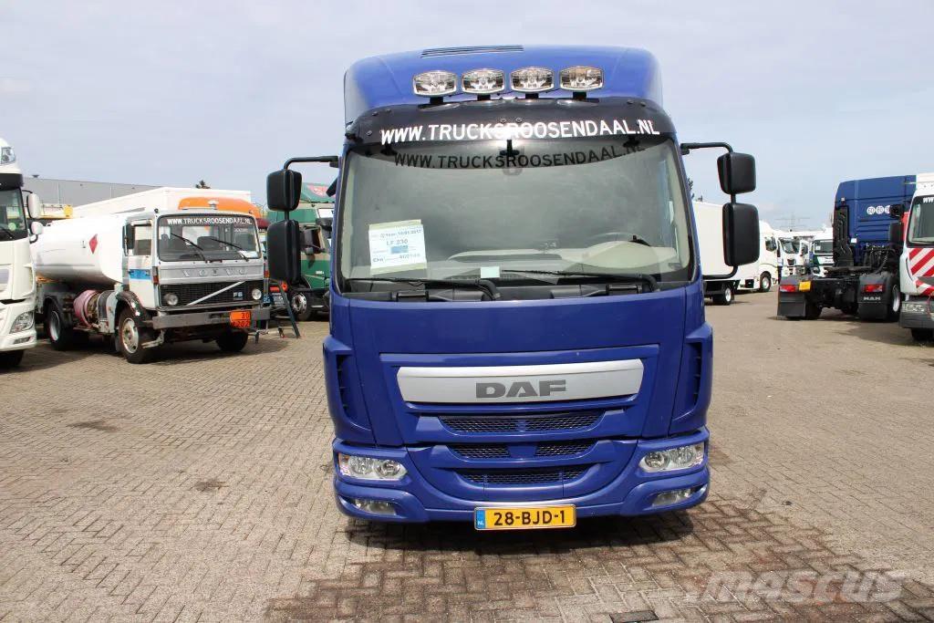 DAF LF 230 + EURO 6 Camiones de ganado