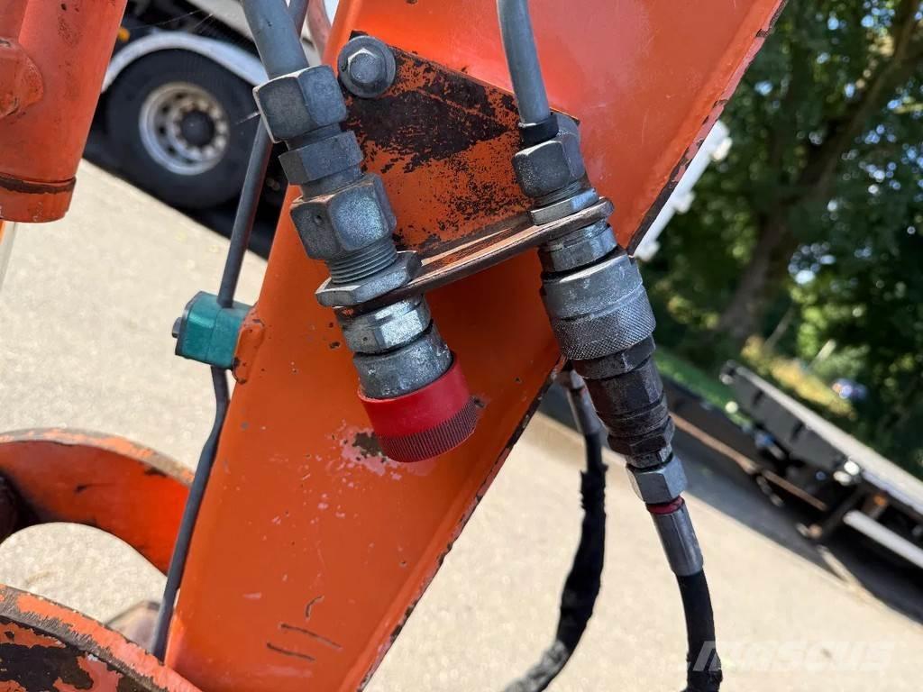 Hitachi ZX30U Mini excavadoras < 7t