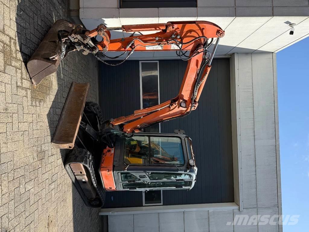 Hitachi ZX30U Mini excavadoras < 7t