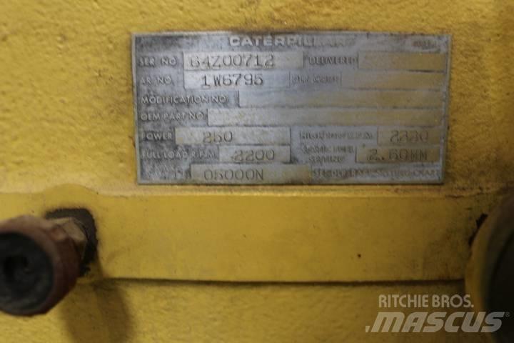 CAT D 6 C Ripper Buldozer sobre oruga