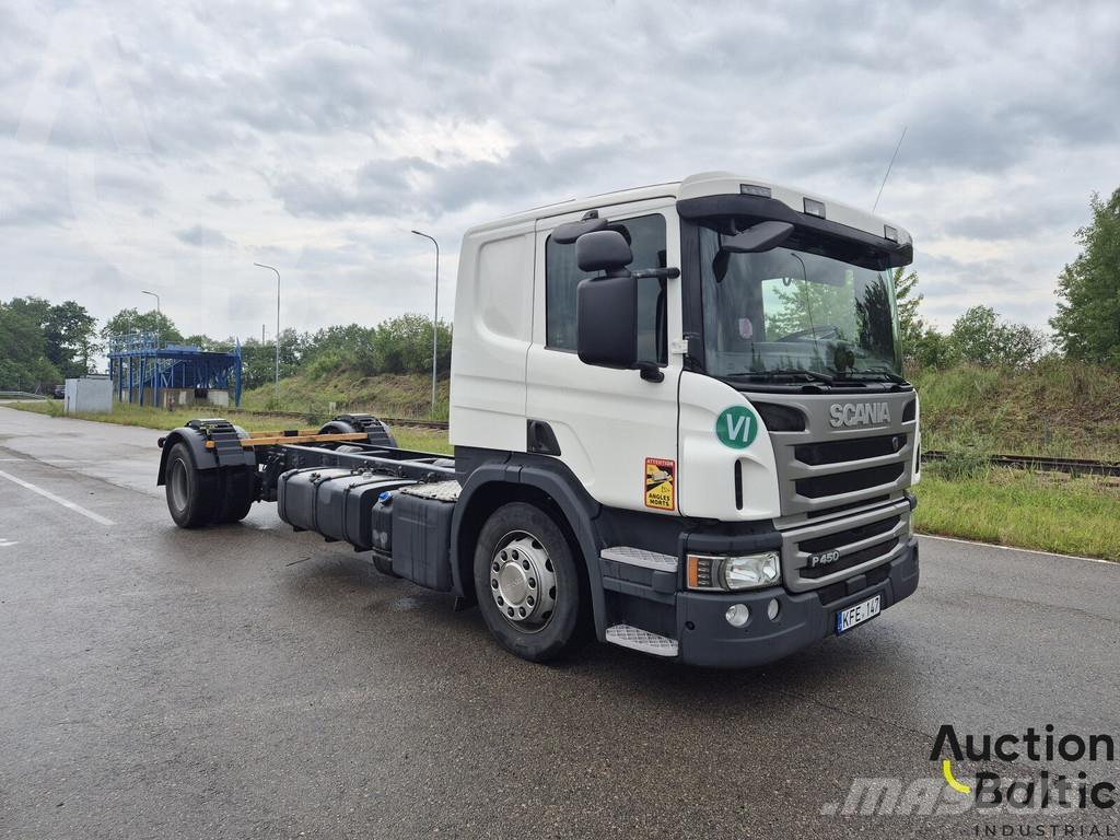Scania P 450 Camiones chasis