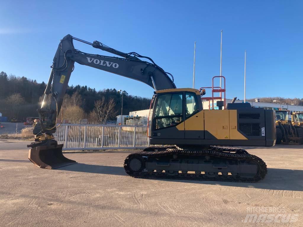 Volvo EC 220 E Excavadoras de cadenas
