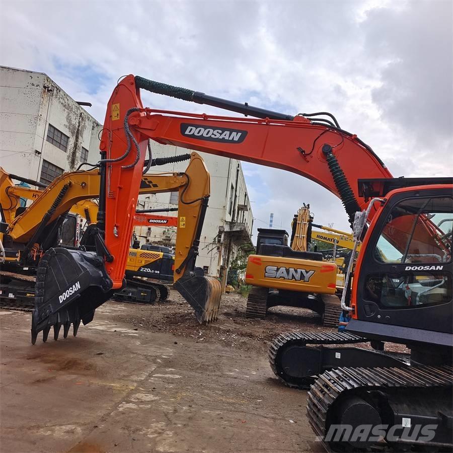 Doosan DX300LC-9C Excavadoras de cadenas