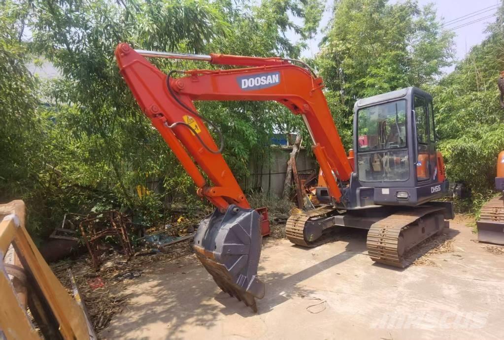 Doosan DH 55 Mini excavadoras < 7t