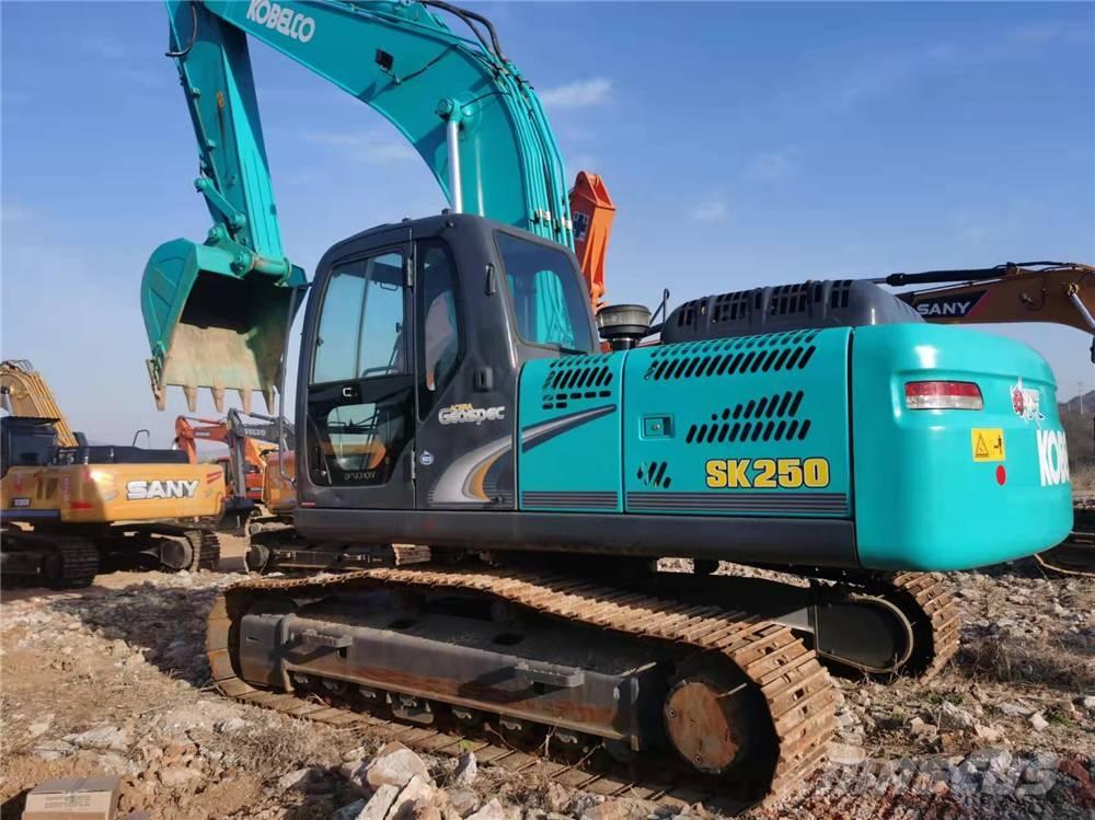 Kobelco SK250-8 Excavadoras de cadenas