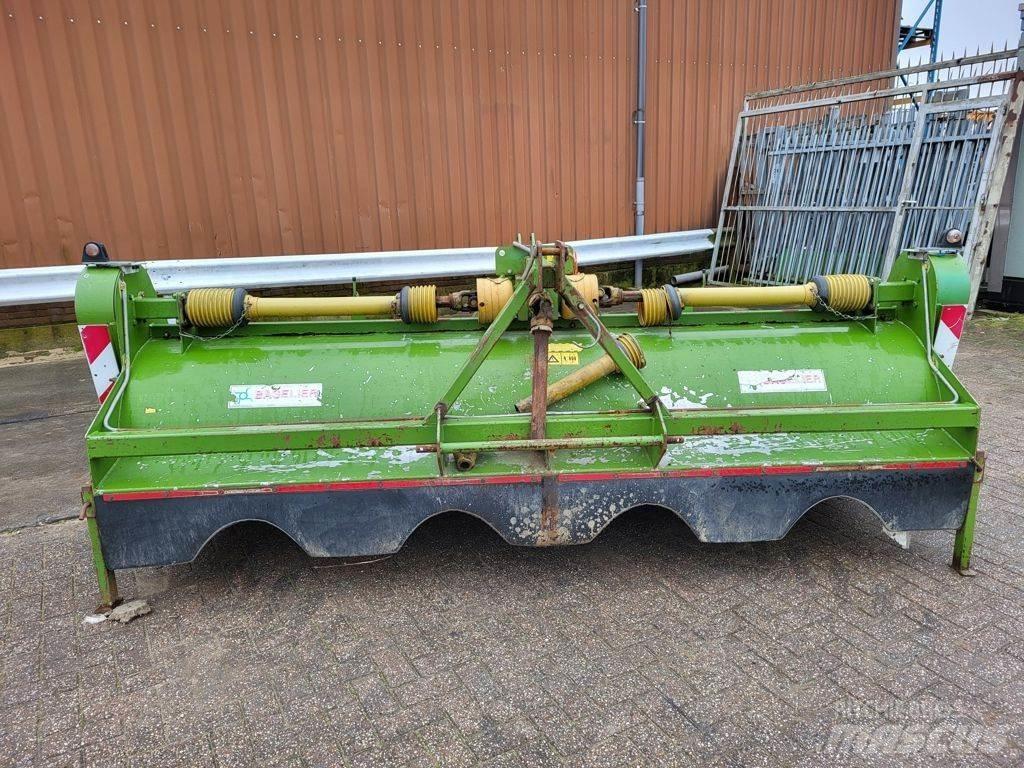Baselier LKB 320 Coches