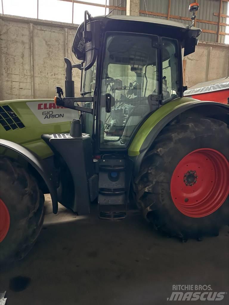 CLAAS Arion 610 CIS Tractores