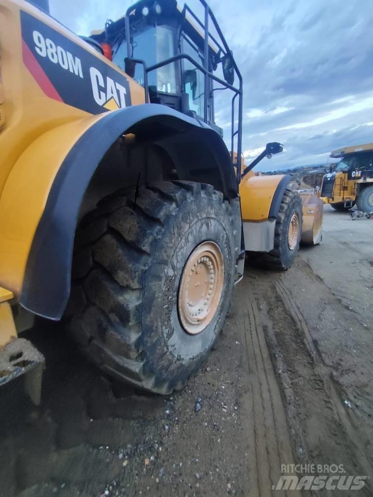 CAT 980M Cargadoras sobre ruedas