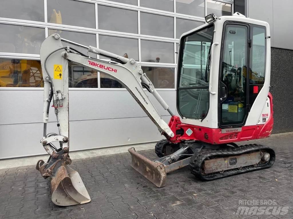 Takeuchi TB216 Mini excavadoras < 7t