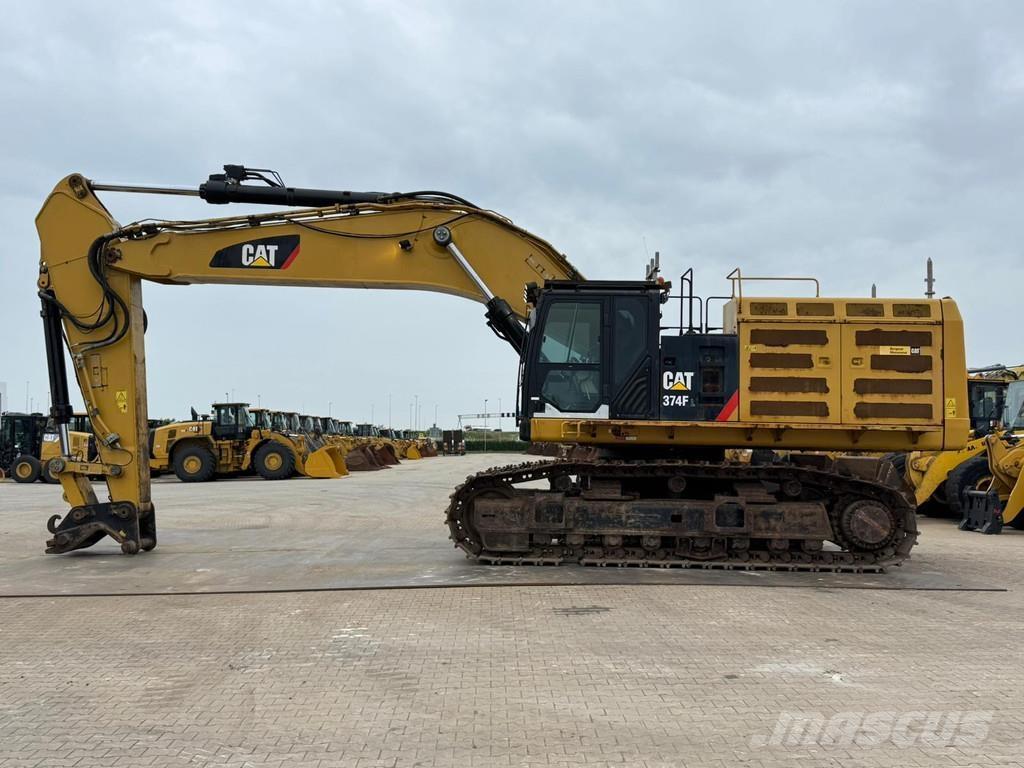 CAT 374FL Excavadoras especiales