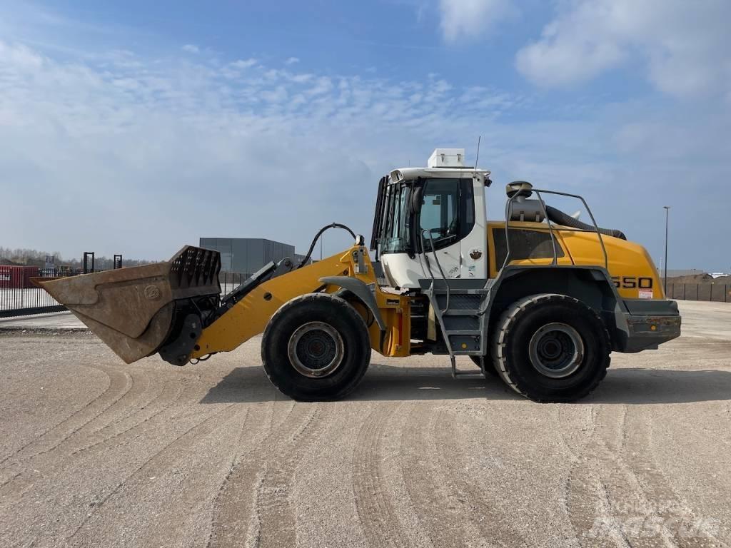 Liebherr 550 CDC + BSS Cargadoras sobre ruedas