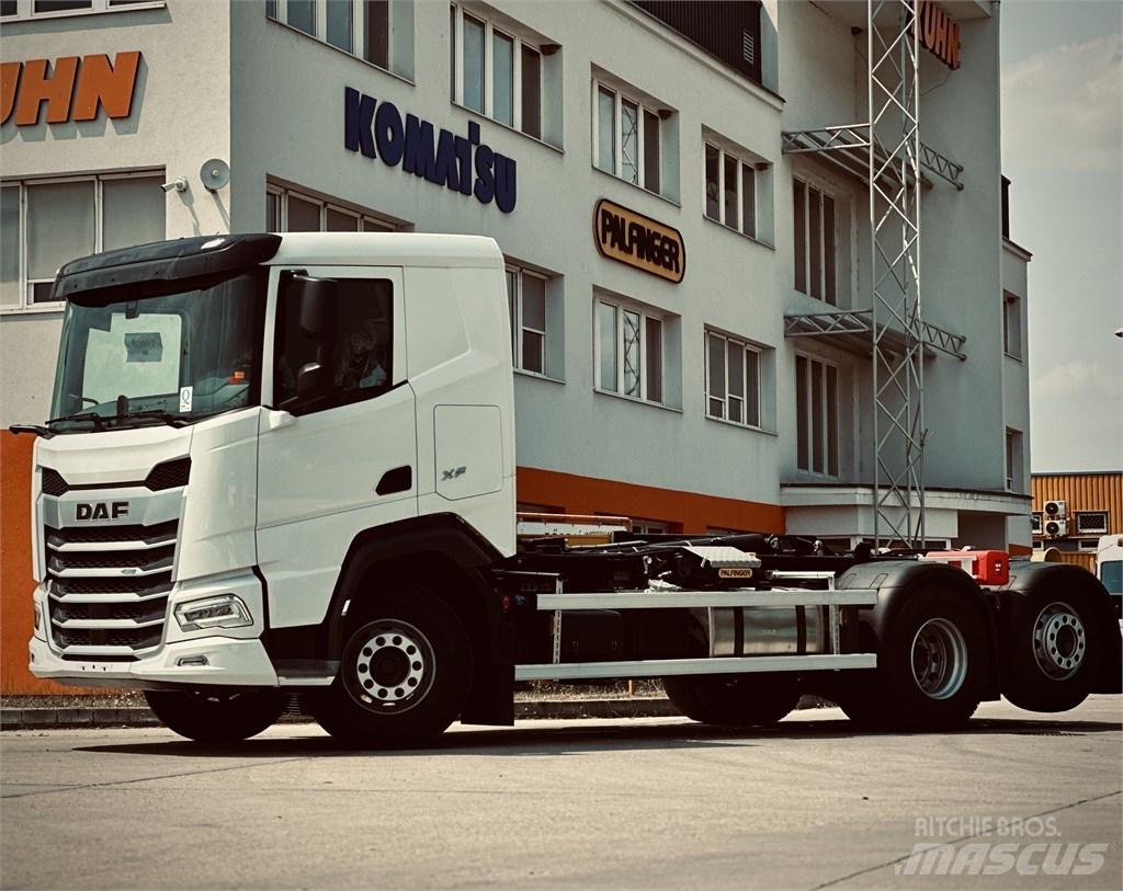 DAF XF 450 Accesorios para manejo de materiales