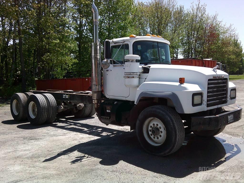Mack RB 688 S Camiones chasis