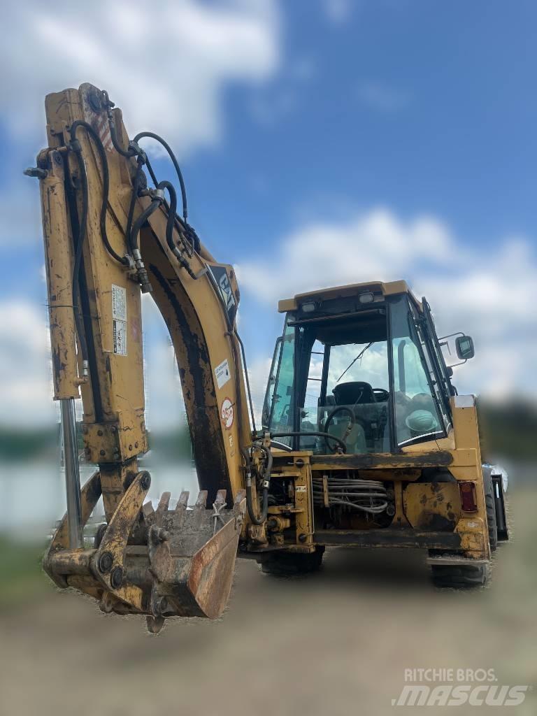 CAT 428 Retrocargadoras