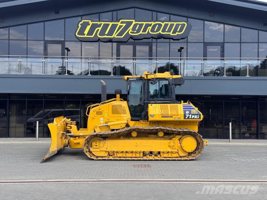 Komatsu D 71P Xi Buldozer sobre oruga