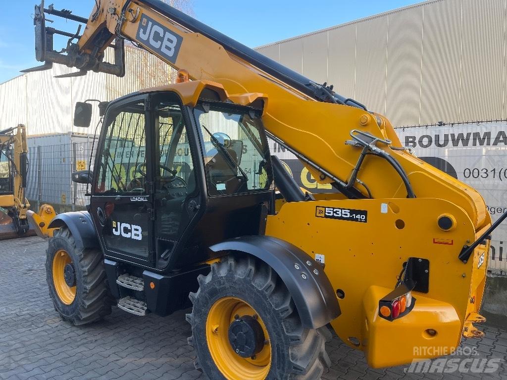 JCB 535-140 Hiviz Carretillas telescópicas