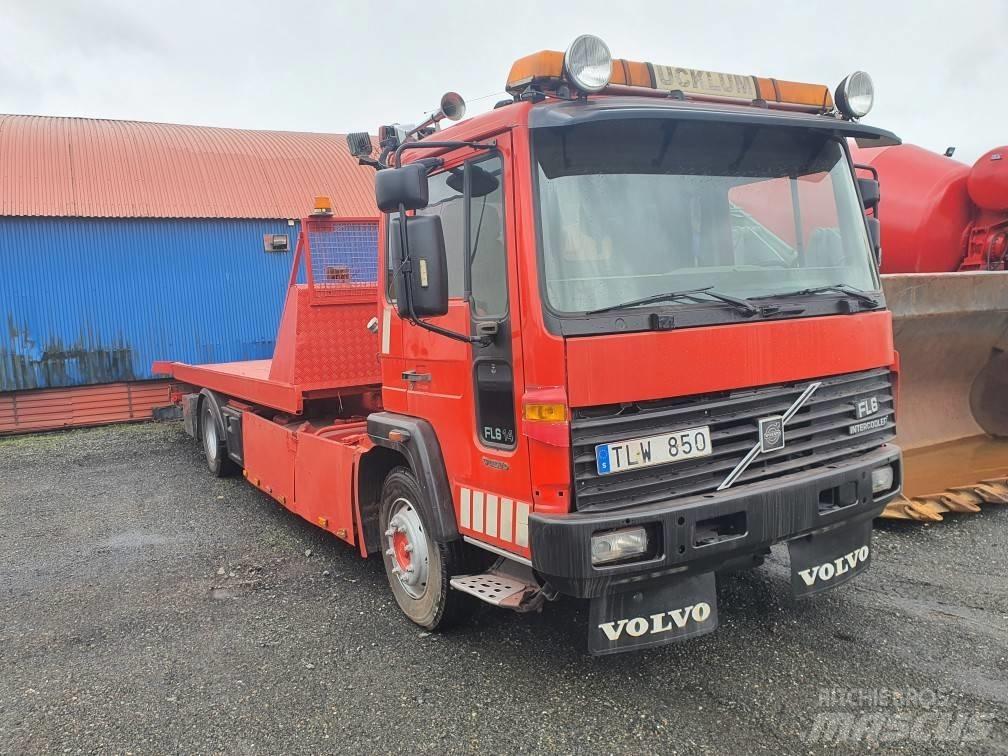Volvo FL614 Grúas de vehículo