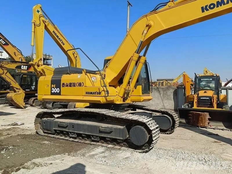 Komatsu PC 300 Excavadoras de cadenas