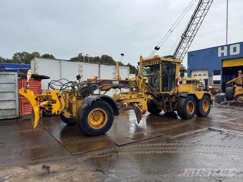 CAT 140 H Motoniveladoras