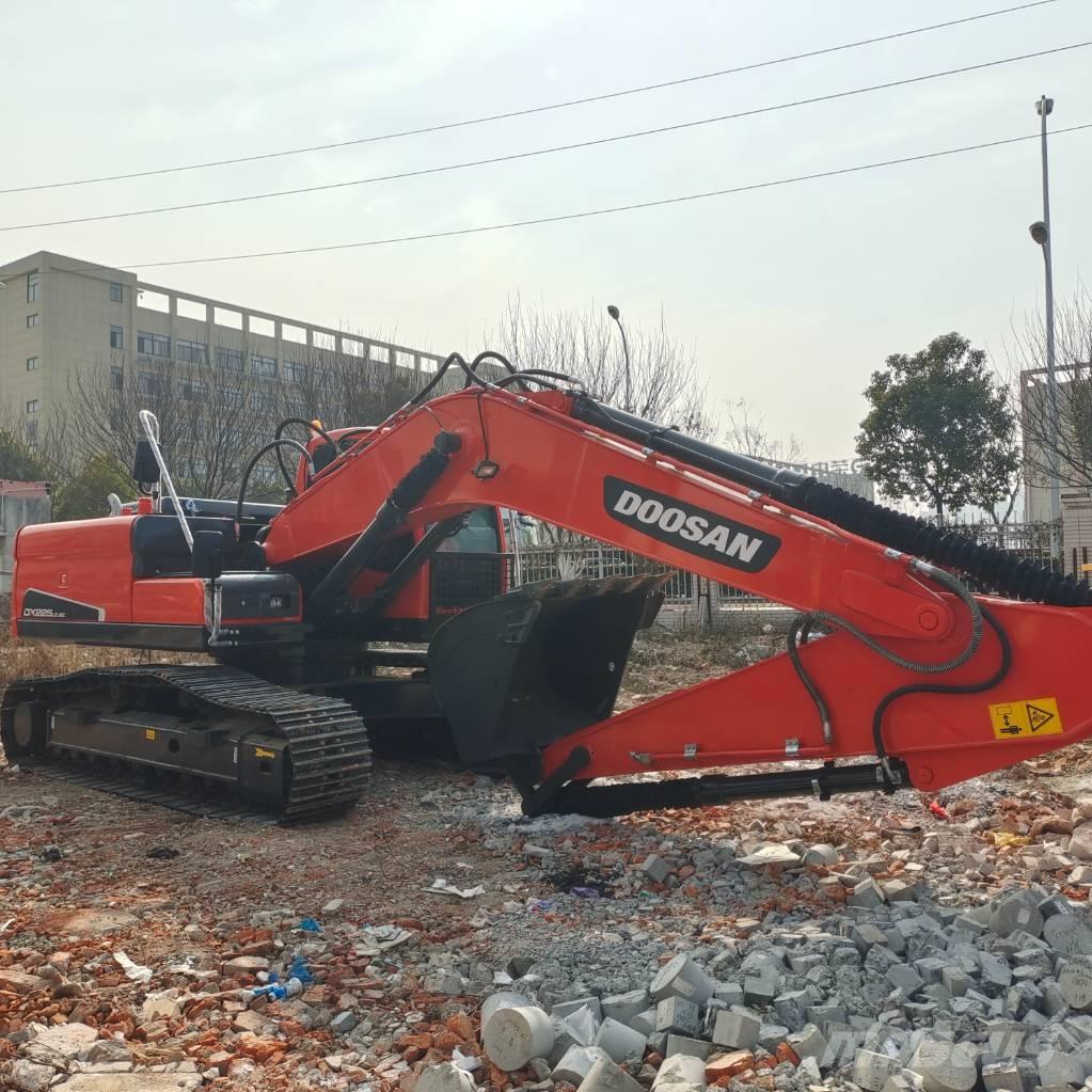 Doosan DX225LC-9C Excavadoras de cadenas