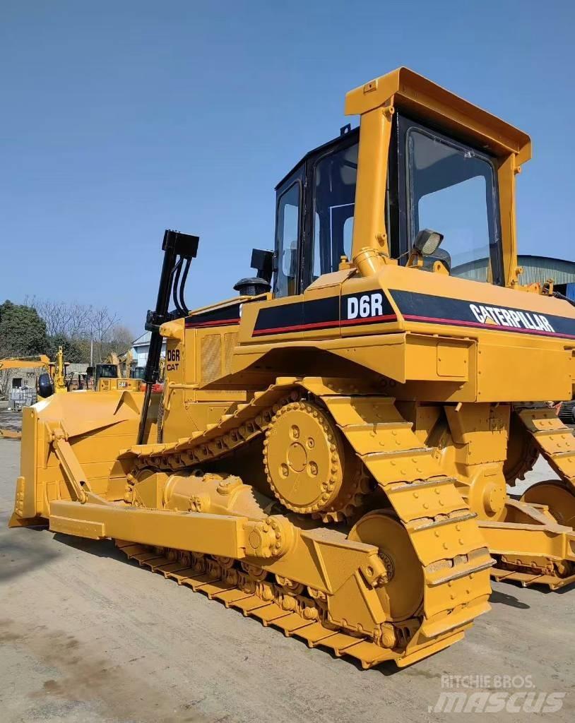 CAT D 6 R Motoniveladoras