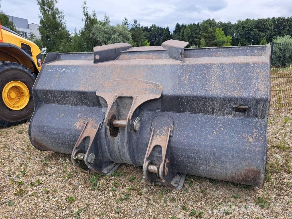 Volvo L 220 H Cargadoras sobre ruedas