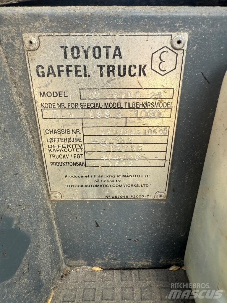 Toyota FD 25 Carretillas diesel