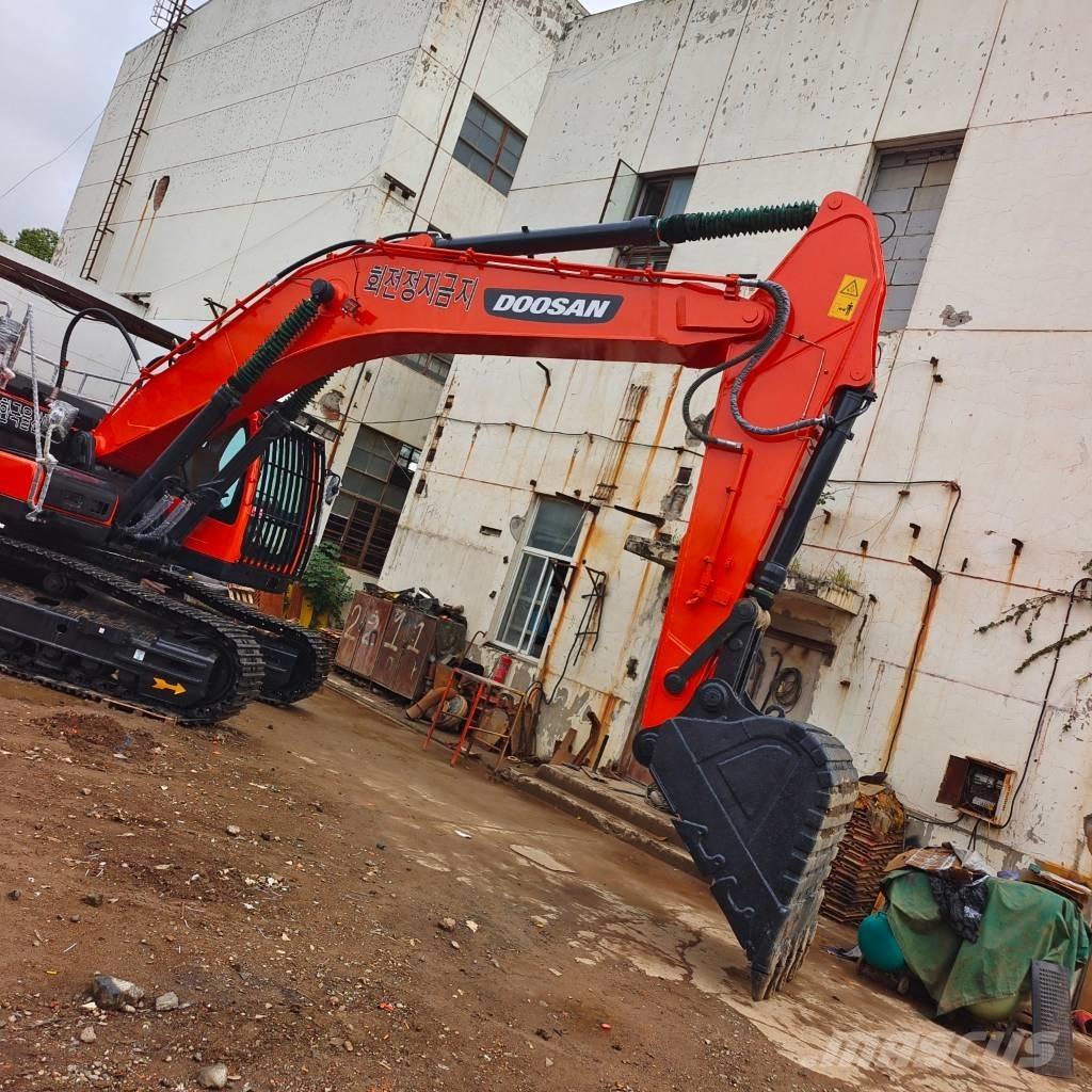 Doosan DX 340 LC Excavadoras de cadenas