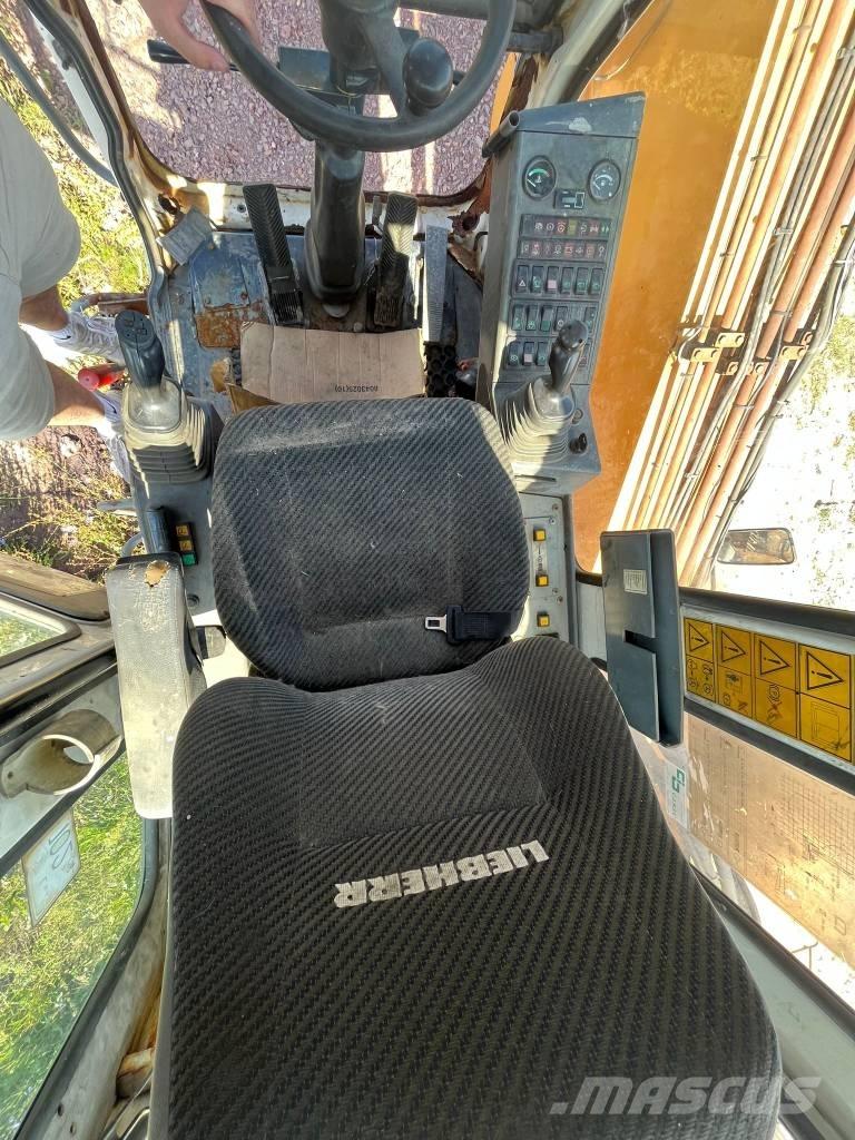 Liebherr A 904 C Excavadoras de manutención