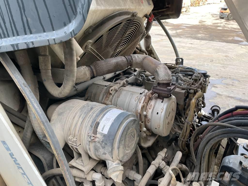 Bomag BW 151 AD-5 Rodillos de doble tambor