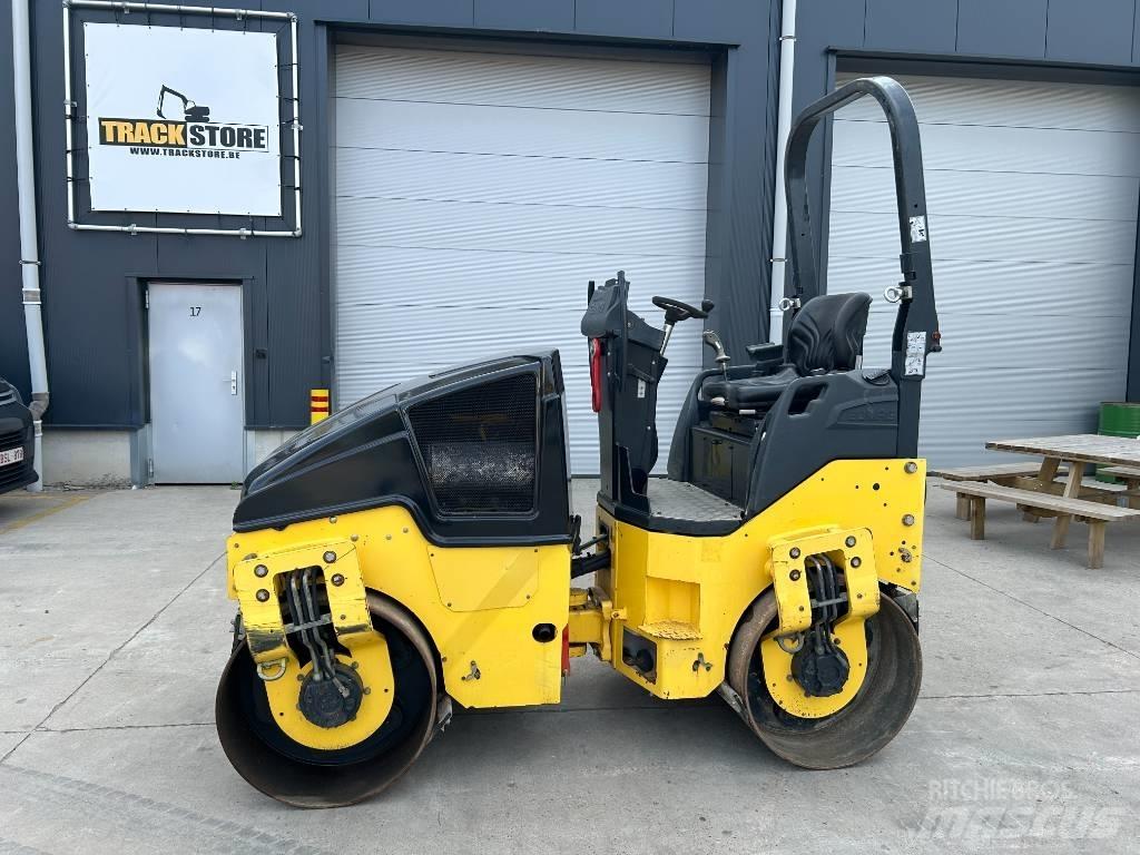 Bomag BW 120 AD-5 Rodillos de doble tambor