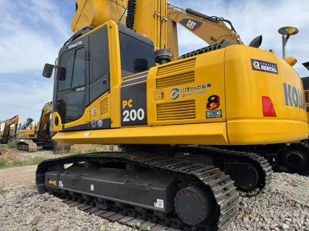 Komatsu 200-8 Excavadoras de cadenas
