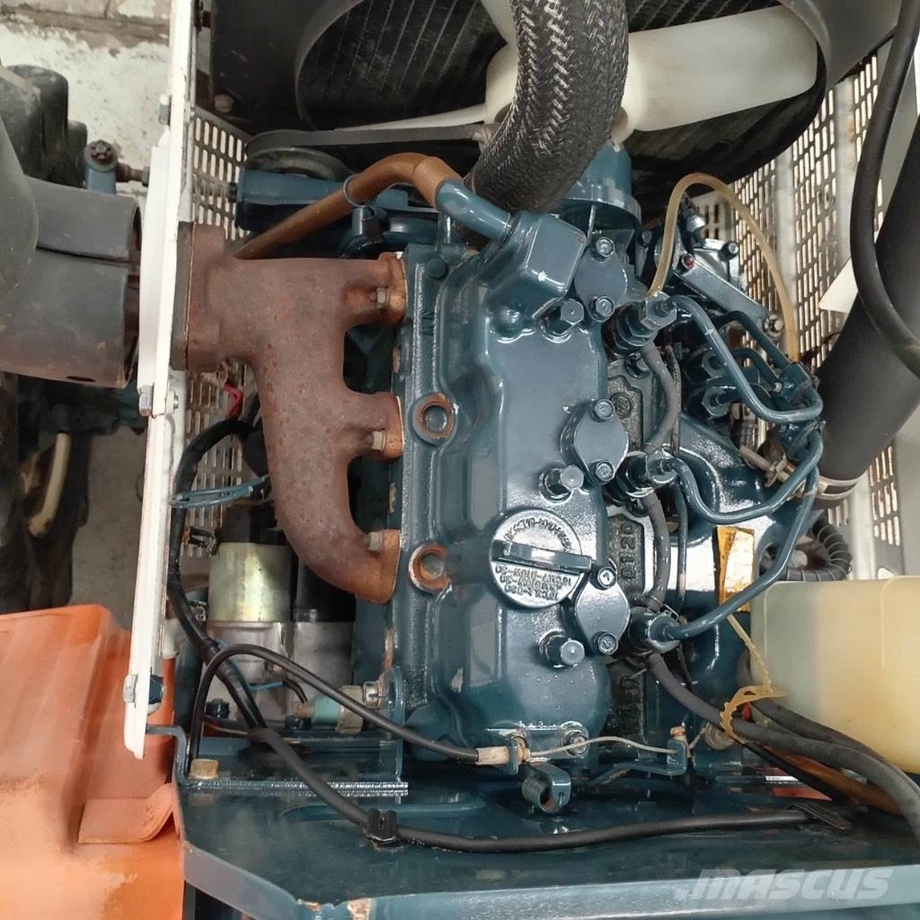 Kubota B 1402 Tractores