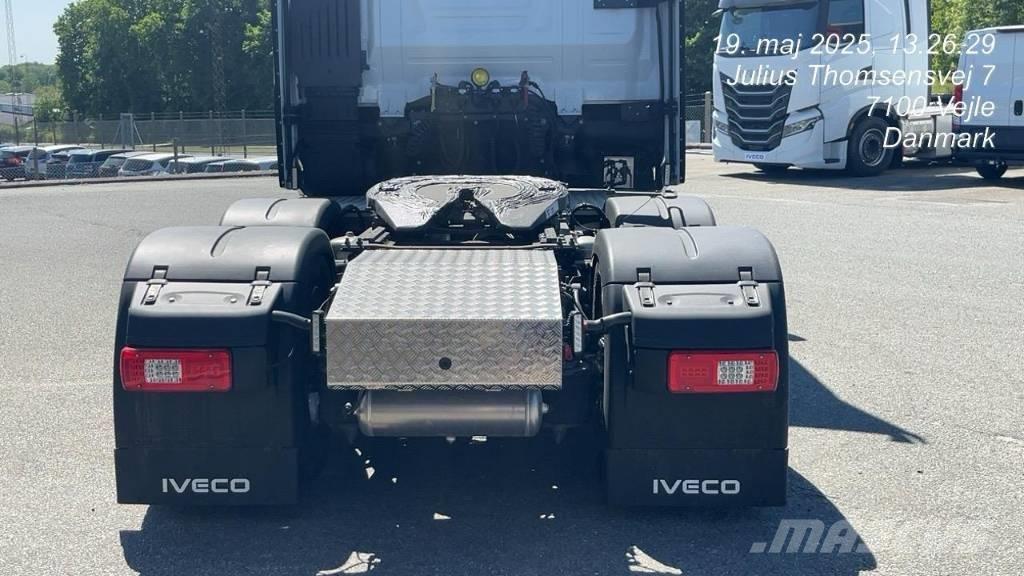 Iveco S-Way Cabezas tractoras