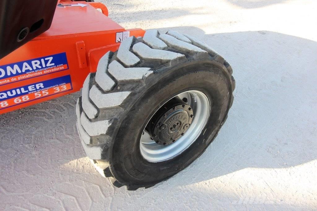 JLG 600 AJ Plataforma de trabajo articulada