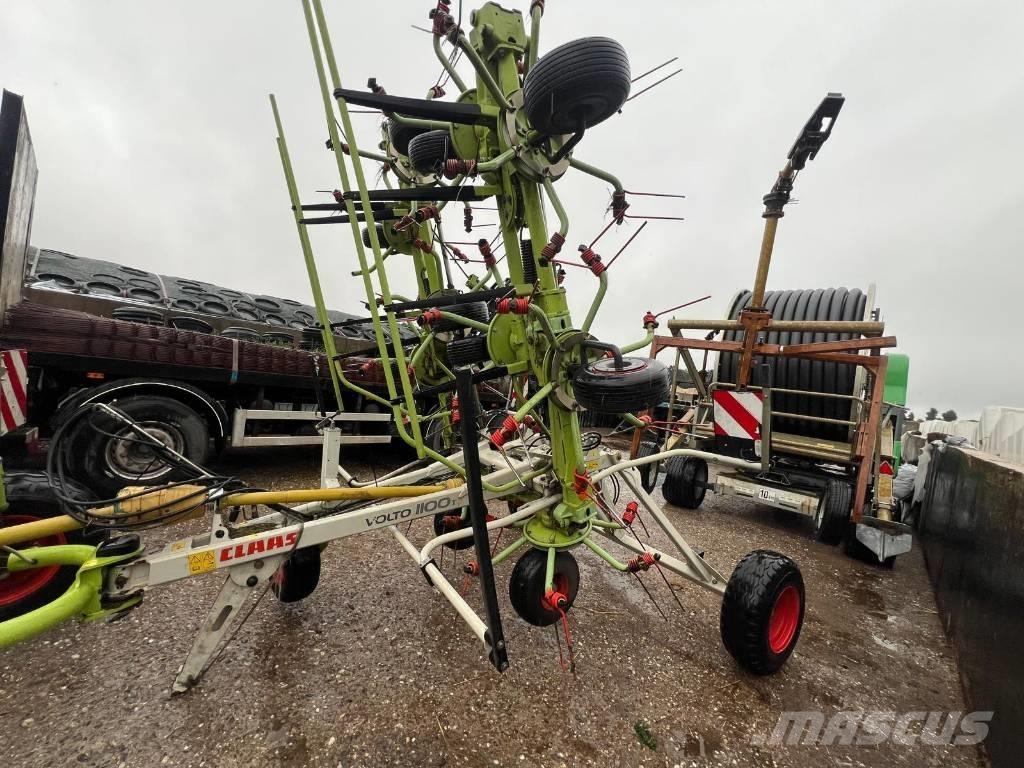 CLAAS Volto 1100 T Rastrillos y henificadores