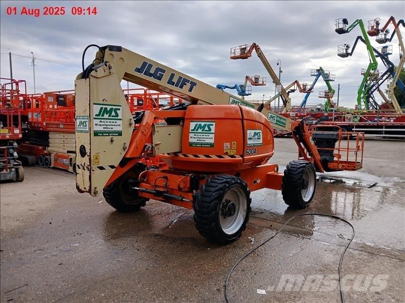JLG 600 AJ Plataforma de trabajo articulada