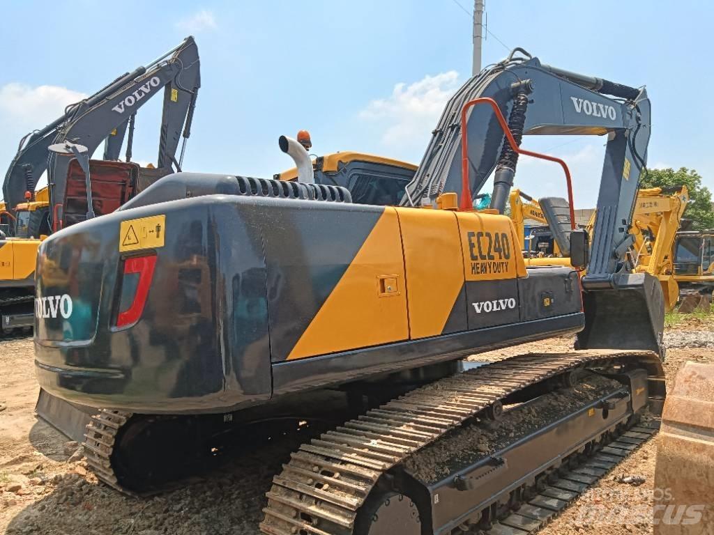 Volvo EC 240 Excavadoras de cadenas