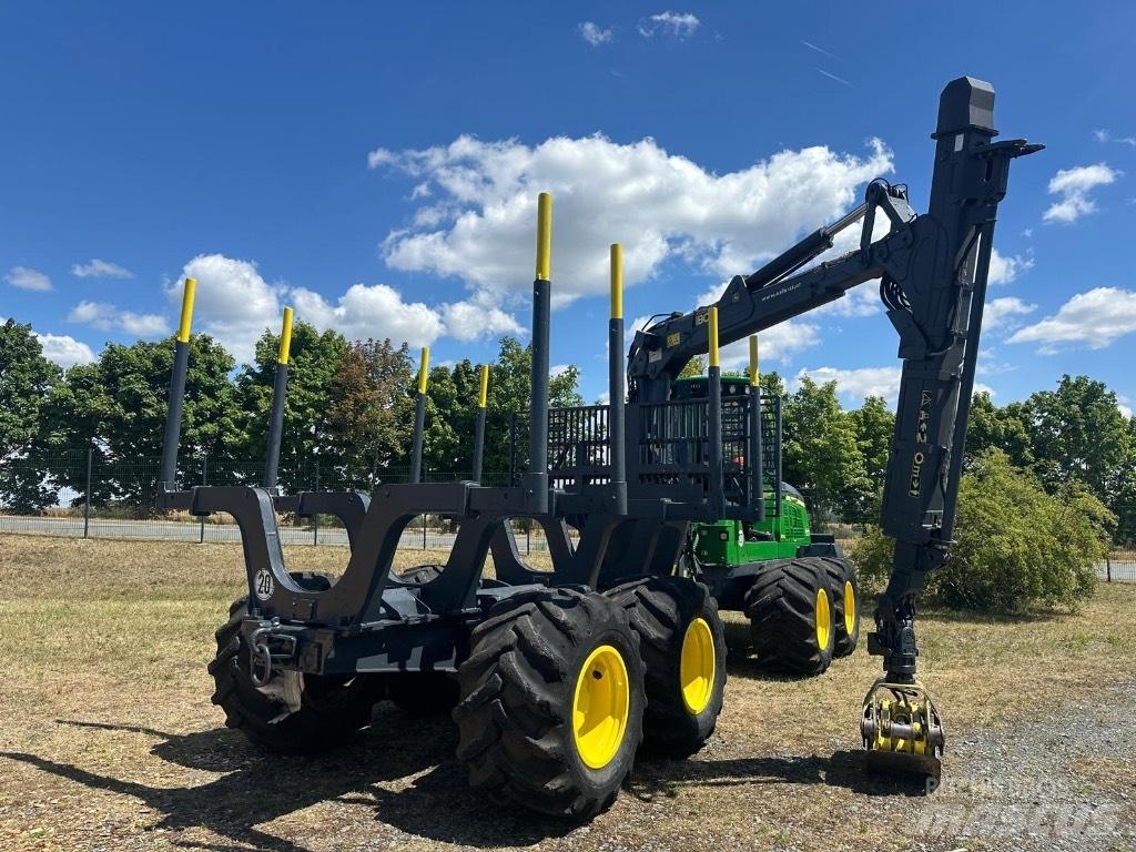 John Deere 1210G Autocargadoras