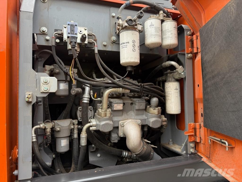 Hitachi ZX 140 W-6 Excavadoras de ruedas