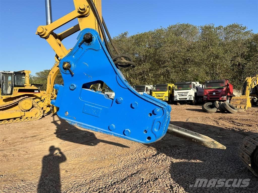 CAT 320 D L Excavadoras de cadenas