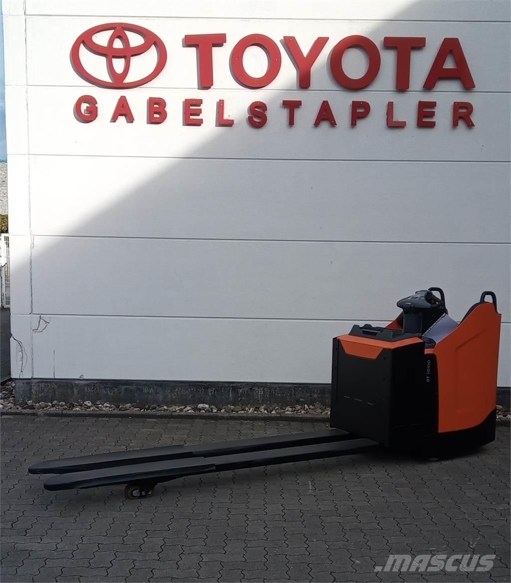 Toyota LPE 250 Apiladores eléctricos
