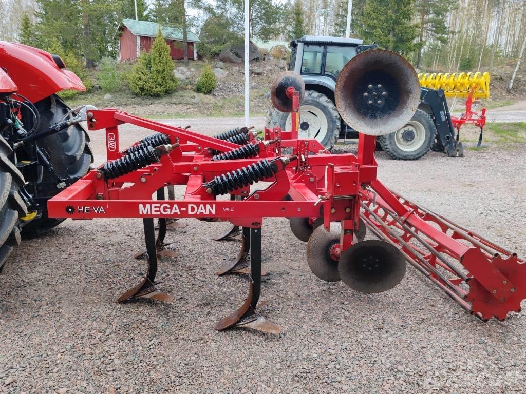 He-Va Mega-Dan MKII Cultivadores