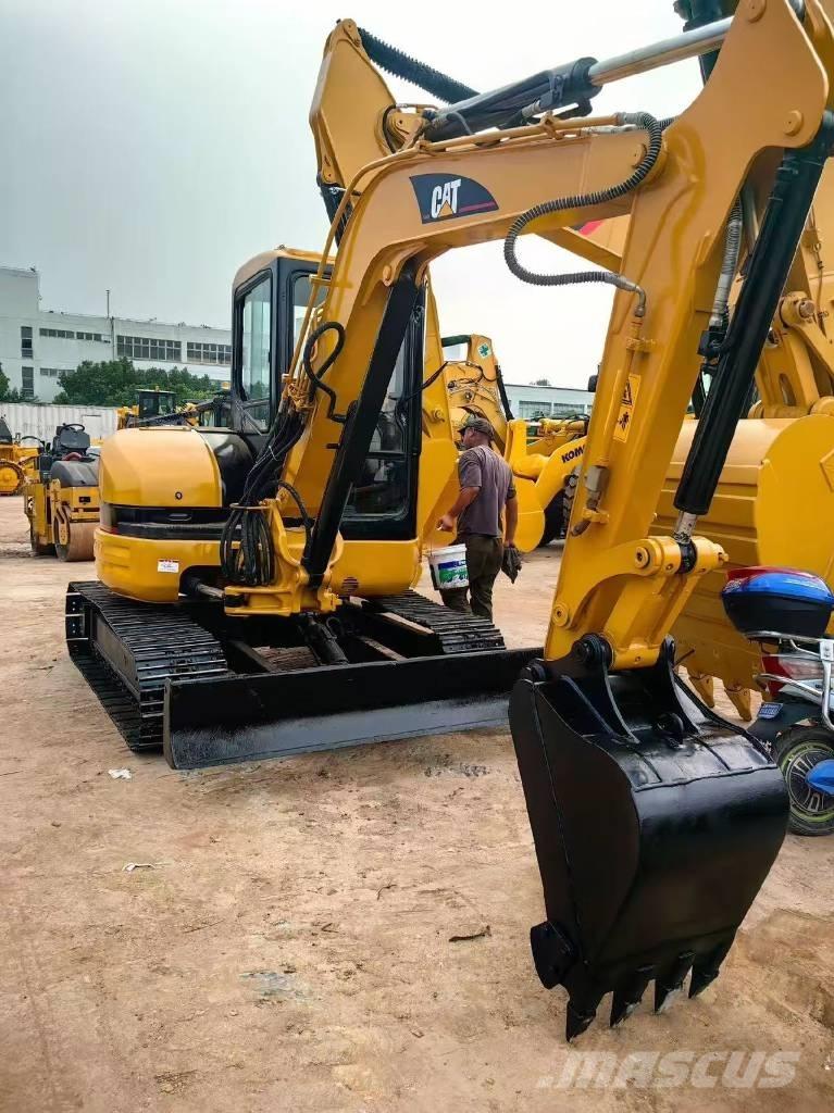 CAT 304 CR Mini excavadoras < 7t