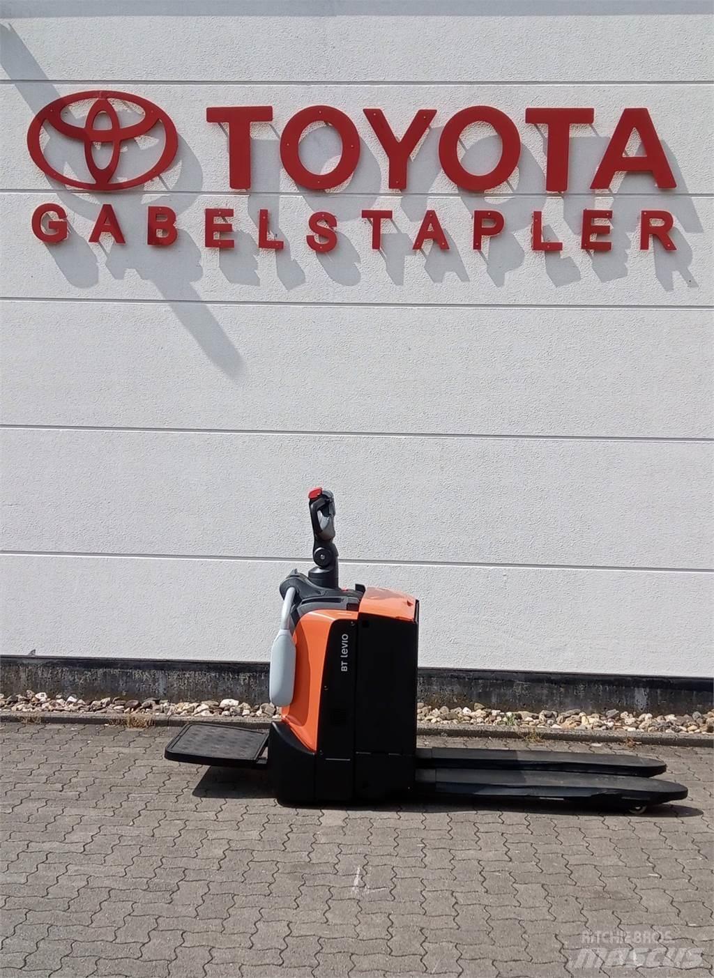 Toyota LPE 220 Transpaletas Electricas